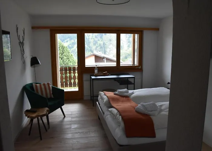 Otel Pazzola Disentis